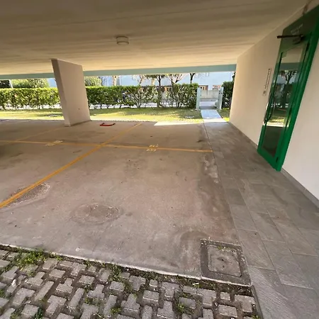 Chic Retreat For Your Holidays In Bibione