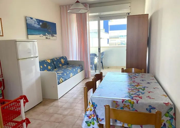 Chic Retreat For Your Holidays In Appartamento